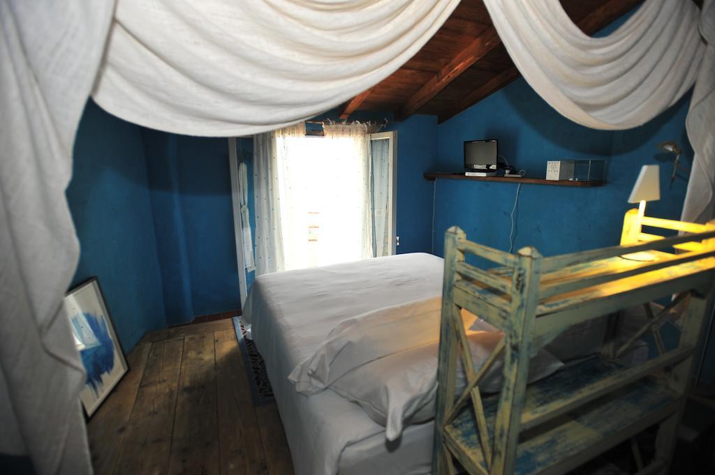 San Martino Rooms & Breakfast بورجيو فيريزي الغرفة الصورة